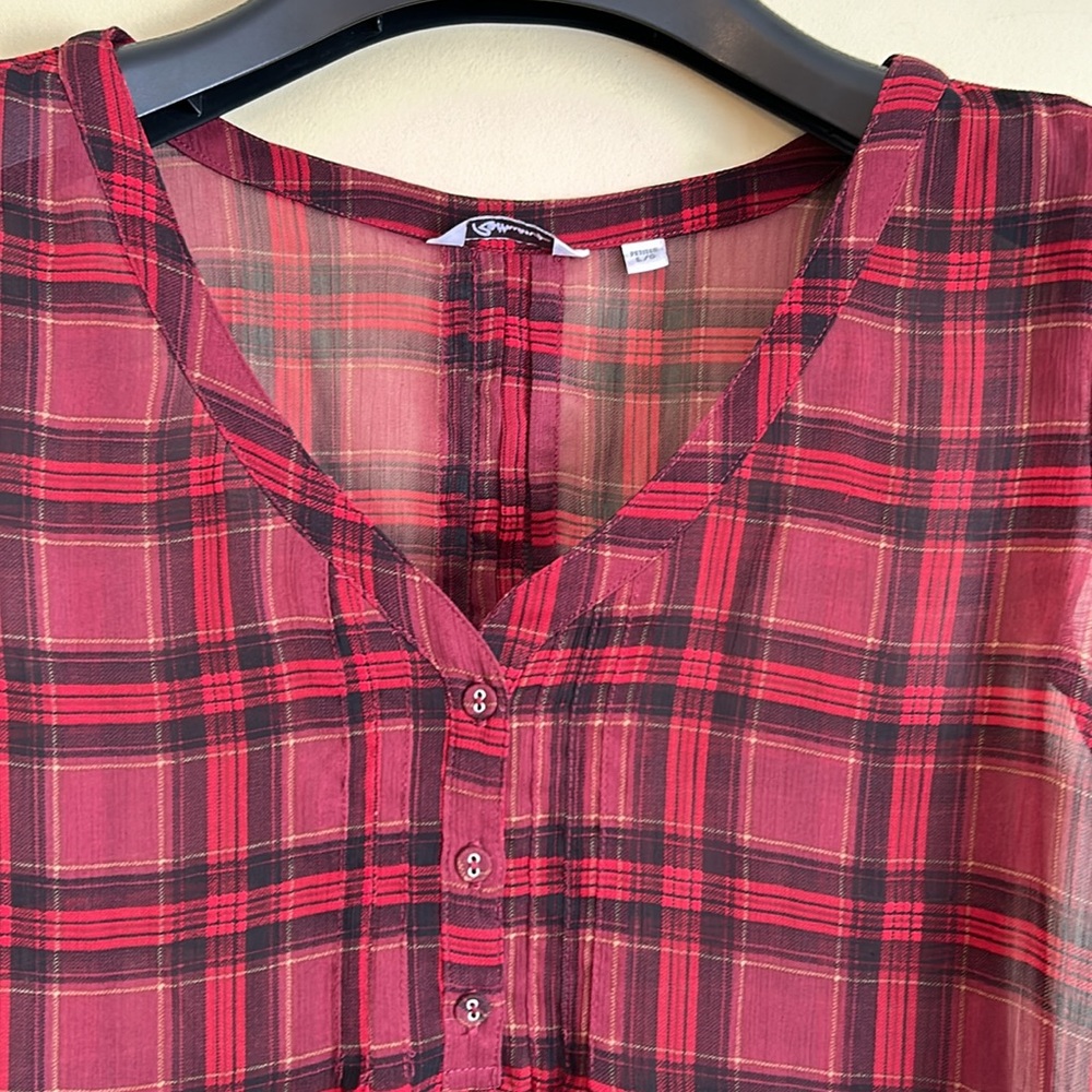 Reitmans women’s blouse red black plaid sheer large petite‎ - Picture 2 of 9